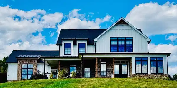 RIVER RIDGE DRIVE