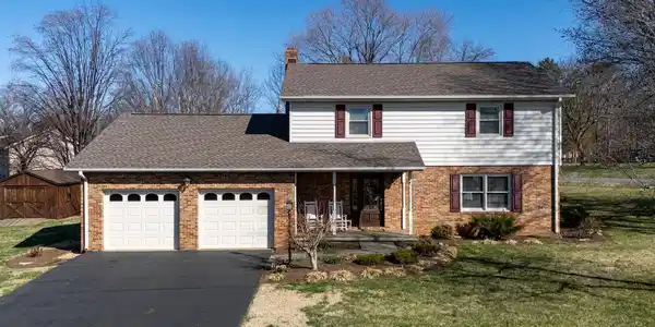 943 OLD FARMS ROAD