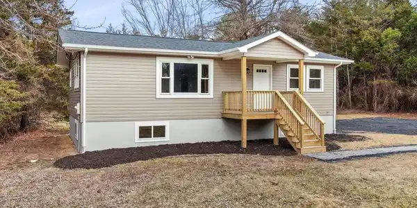 75 SOUTHERN DRIVE