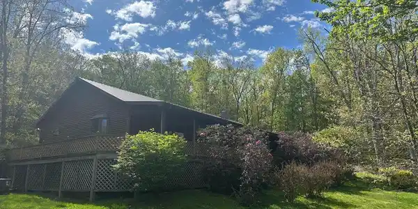 90 SHADE VALLEY ROAD