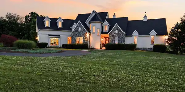230 CHESSIE LANE