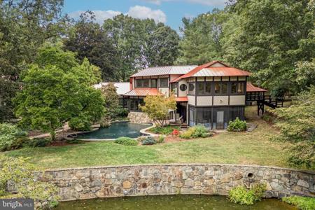 7263 LITTLE RIVER LANE