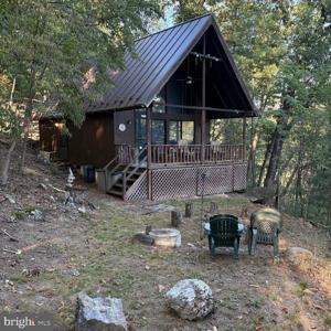 468 TURKEY KNOB ROAD
