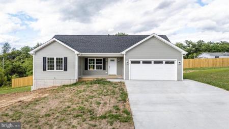 389 LEOLA LOOP