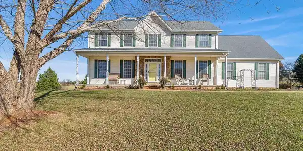 19147 JOHN WILLIAM PLACE
