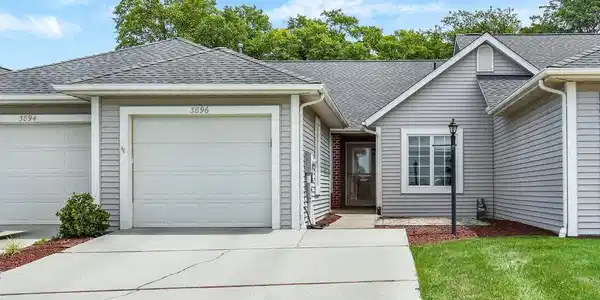 3896 FARMSTEAD DRIVE