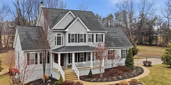 9454 PINEY MOUNTAIN ROAD