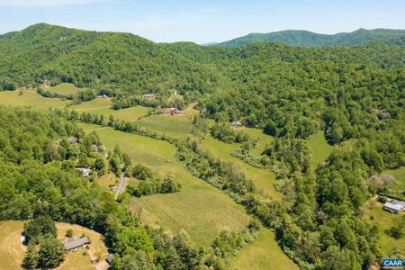 1362 FORTUNES COVE LN