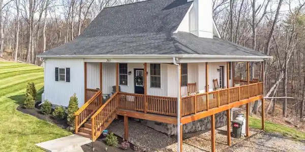 261 SUNSET VILLAGE ROAD