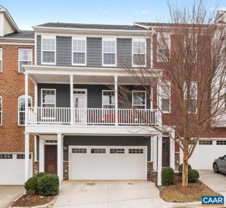 2144 AVINITY LOOP