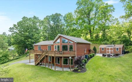 1439 FIERY RUN ROAD