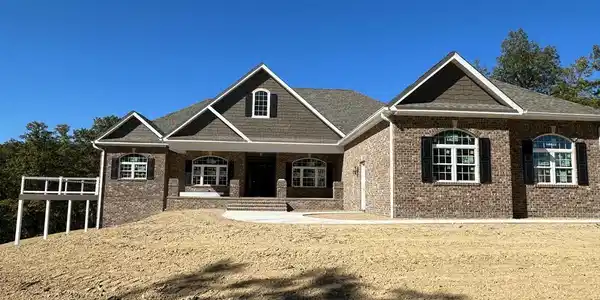 281 FISHEL ROAD