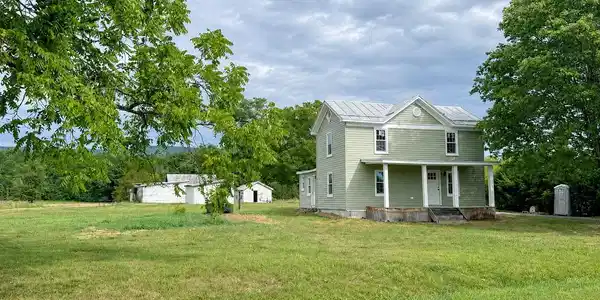 6117 ALUM SPRINGS ROAD