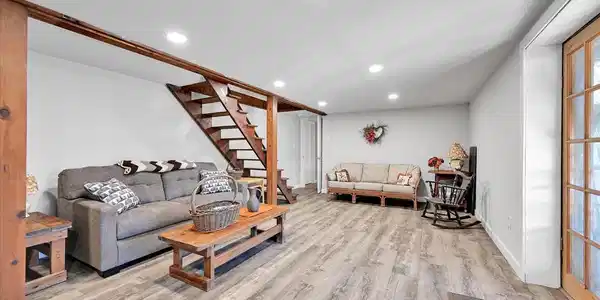 1503 WYNONAH DRIVE