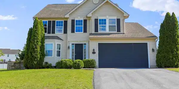 12547 LICKING CREEK COURT