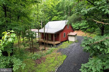 1160 JACKS MOUNTAIN ROAD