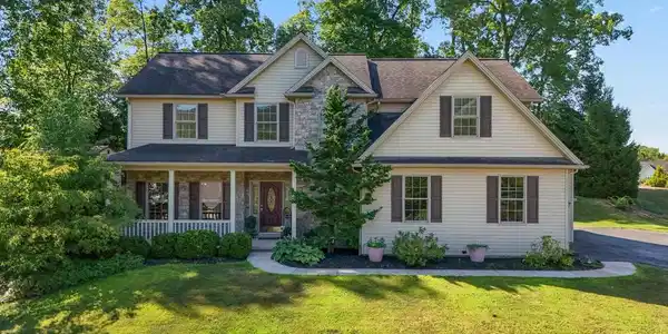 1227 FOX MEADOW CIRCLE