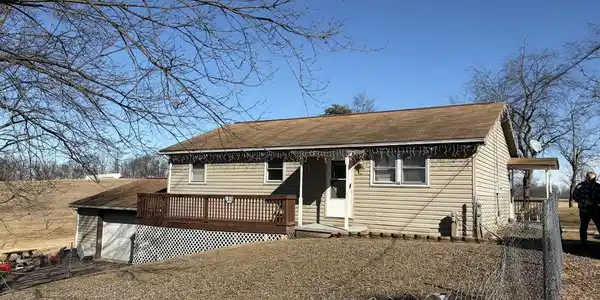 255 REDSKINS LANE