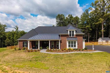 240 CAMPBELL RD