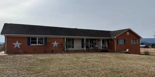 116 DENBROOK LANE