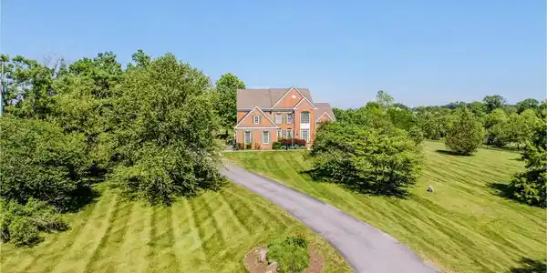 12734 BEEBE COURT