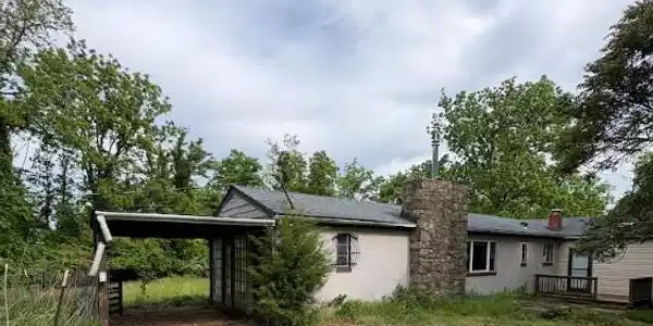 2775 BLUE MOUNTAIN ROAD