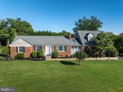 650 YOWELL DRIVE