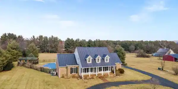 222 SPRING HOUSE LANE