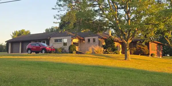 6352 PENN NATIONAL DRIVE