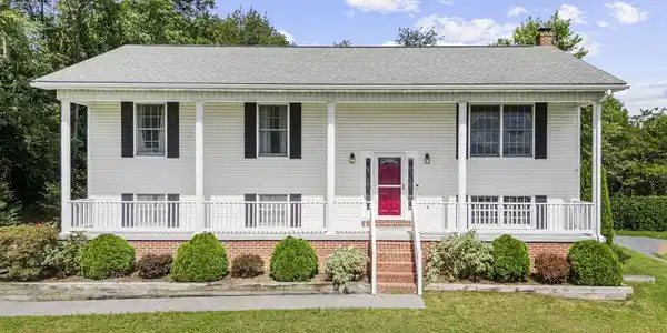1204 FORK DRIVE