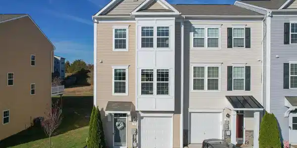 35 LANDIS COURT