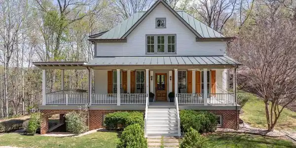 105 CHESTNUT RIDGE RD