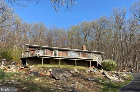 212 SKYLINE TRAIL