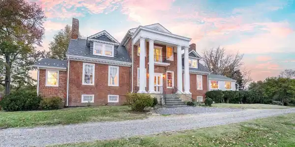1843 CABELL RD