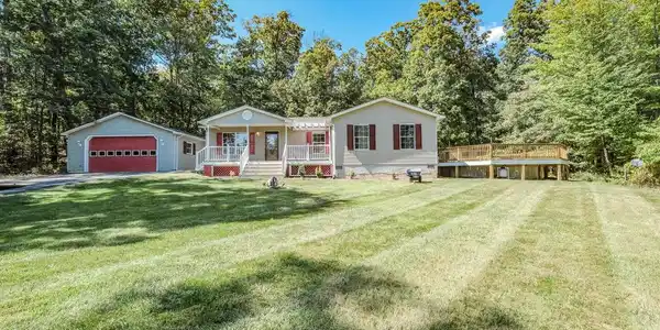 133 ERIE TRAIL