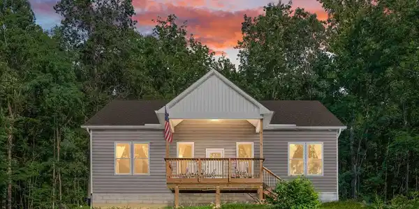 115 MOUNTAIN TOP LANE