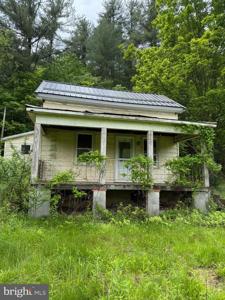 22015 WATERFALL RD