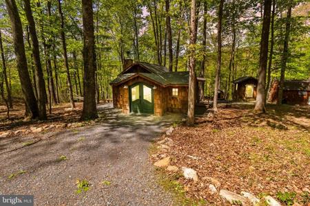 326 PREACHER LANE