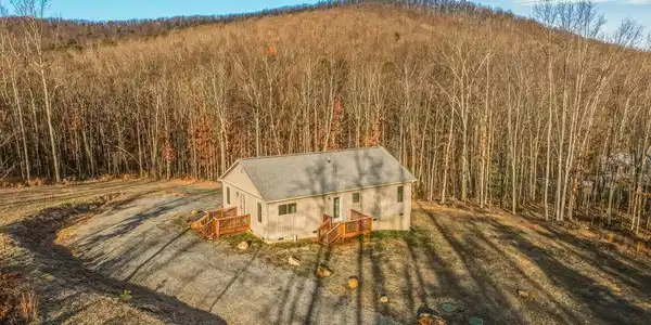 324 OLD WAGON ROAD