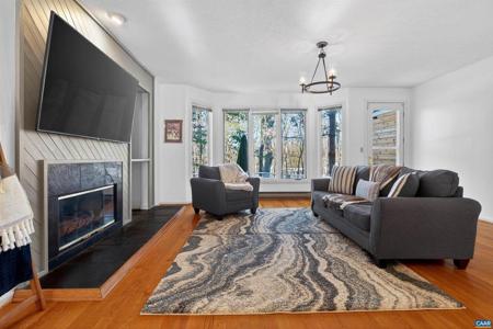 22 TRILLIUM CLOSE