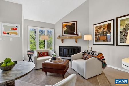 777 LAURELWOOD CONDOS
