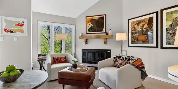 777 LAURELWOOD CONDOS