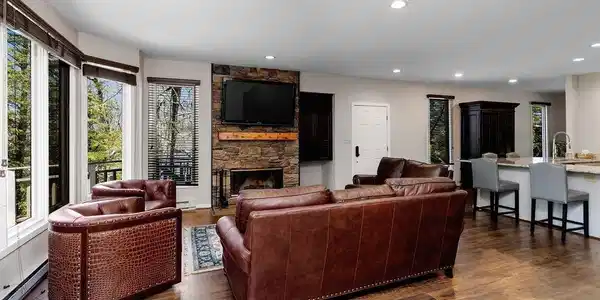 29 TRILLIUM CLOSE
