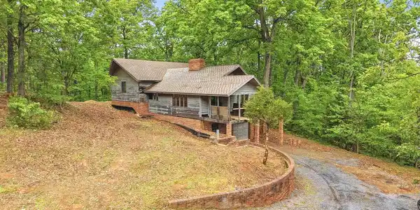 549 MOUNTAIN LAUREL DRIVE
