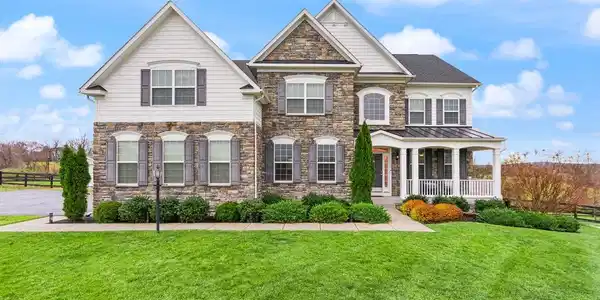 15104 LYNNFORD COURT