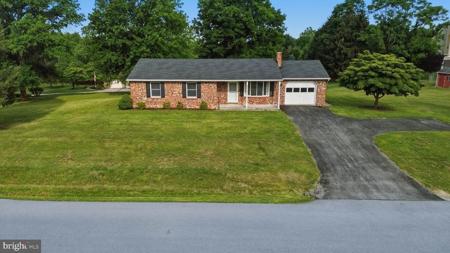 9206 COOL HOLLOW TERRACE