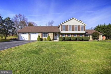 6524 MORNINGSIDE COURT