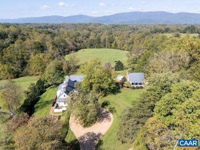 240 BROAD AXE RD