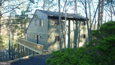 63 FAIRWAY DRIVE