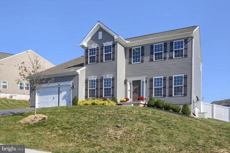 612 ROYAL TERRACE